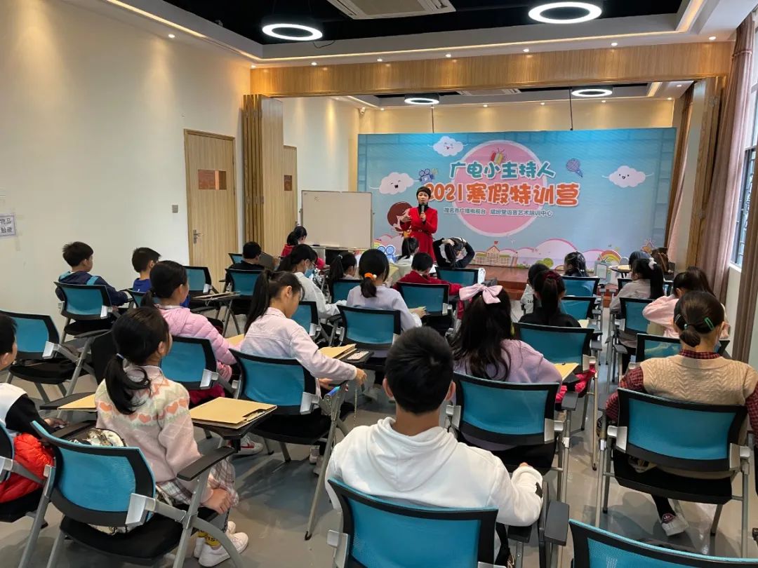 eab26ecb10811d5b743e47b3434b3c2_ABC看图.jpg 图片